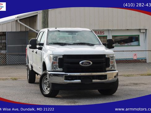 Used 2019 Ford F250 XL w/ Power Equipment Group AWD/4WD image 1