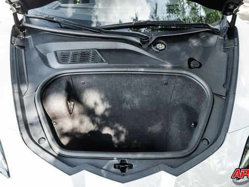 Used 2021 Chevrolet Corvette Stingray Premium Cpe w/ Z51 Performance Package image 82