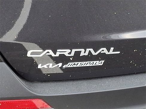 New 2026 Kia Carnival SX image 16