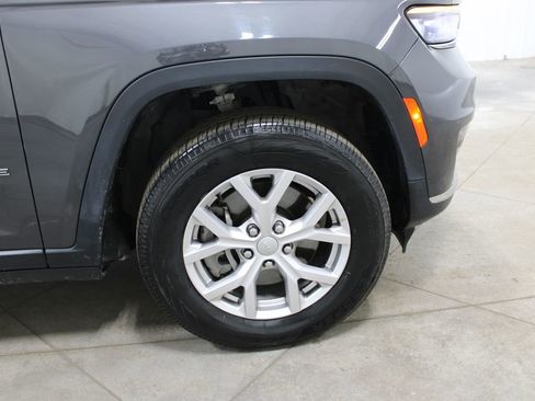Used 2021 Jeep Grand Cherokee L Limited image 38