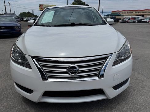 Used 2014 Nissan Sentra SV FWD image 2