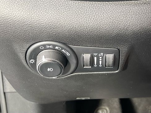 Used 2022 Jeep Compass Limited AWD/4WD image 10