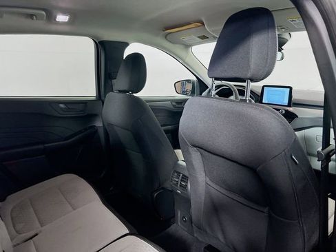 Used 2023 Ford Escape Active image 9