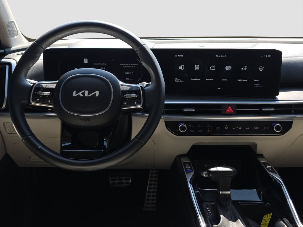 Used 2024 Kia Sorento SX AWD/4WD image 13