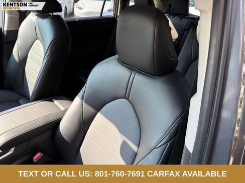 Used 2025 Toyota Highlander XLE AWD/4WD image 27
