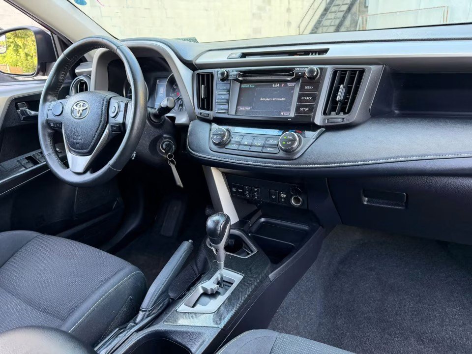 Used 2018 Toyota RAV4 Adventure w/ Cold Weather Package AWD/4WD image 20