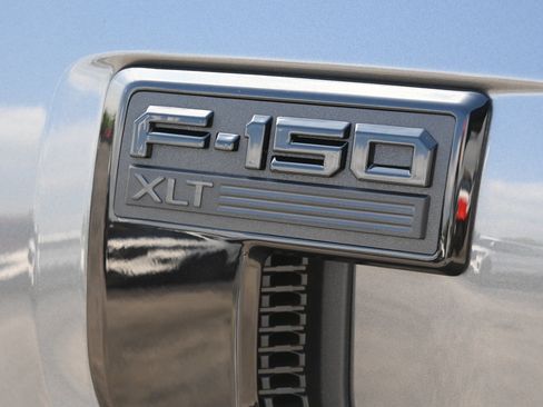 New 2026 Ford F150 XLT w/ Equipment Group 302A MID RWD image 46