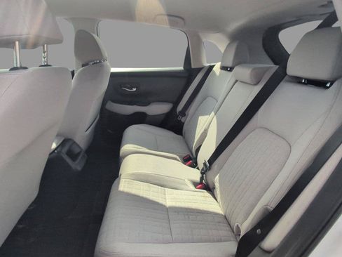 Used 2025 Honda HR-V LX image 36