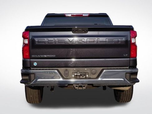 Used 2023 Chevrolet Silverado 1500 LT AWD/4WD image 6