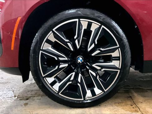 Used 2025 BMW X3 xDrive30i w/ Convenience Package image 12