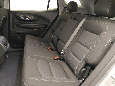 Used 2023 GMC Terrain SLE w/ LPO, Floor Liner Package FWD image 18