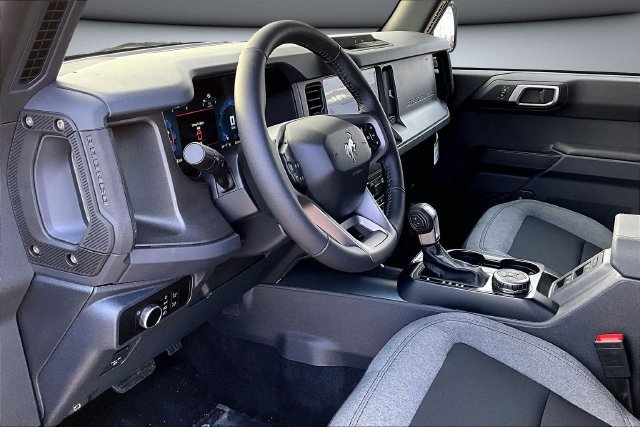 Used 2025 Ford Bronco Big Bend AWD/4WD image 7