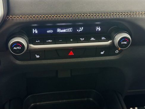 Used 2025 MAZDA CX-50 AWD 2.5 Hybrid w/ Weather Package image 15