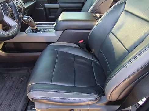 Used 2017 Ford F150 Raptor w/ Equipment Group 802A Luxury image 22