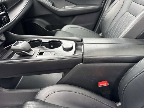 Used 2023 Nissan Rogue Platinum w/ Platinum Premium Package image 21