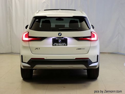 Certified 2023 BMW X1 xDrive28i w/ Convenience Package image 7