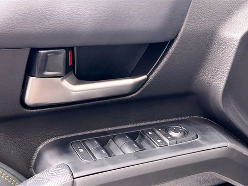 New 2026 Toyota Tacoma 4x4 Double Cab Hybrid image 16