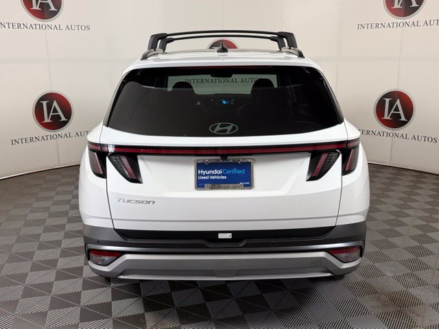 Certified 2025 Hyundai Tucson Limited FWD image 7