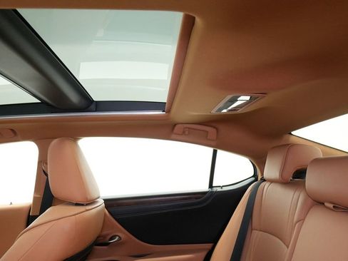 Used 2023 Lexus ES 350 w/ Accessory Package (Z2) FWD image 23