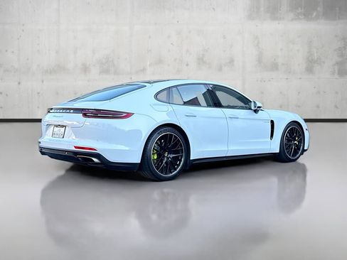 Used 2019 Porsche Panamera 4 image 7