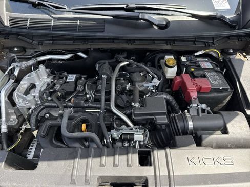 Used 2025 Nissan Kicks SV FWD image 56