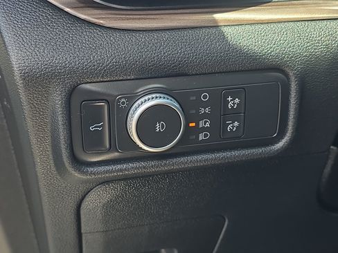 Used 2020 Ford Explorer Limited AWD/4WD image 30