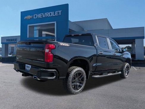 New 2026 Chevrolet Silverado 1500 Custom Trail Boss AWD/4WD image 3