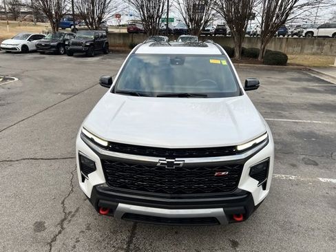 Used 2025 Chevrolet Traverse Z71 w/ Driver Confidence Package image 10