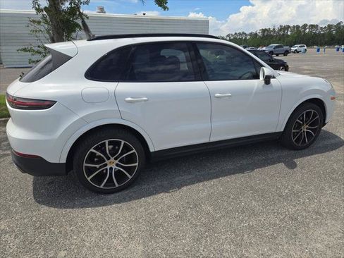 Used 2019 Porsche Cayenne AWD/4WD image 7