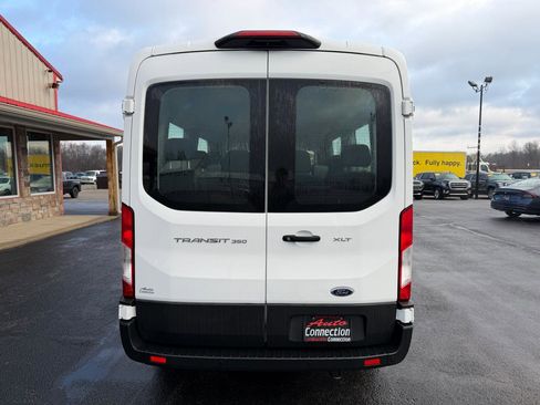 Used 2022 Ford Transit 350 XLT image 5