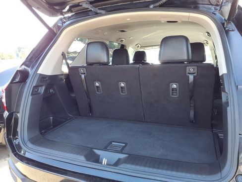 Used 2025 Honda Pilot EX-L image 24