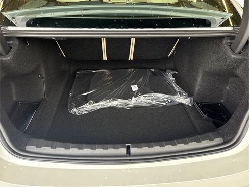 New 2026 BMW 330i Sedan w/ Premium Package image 13