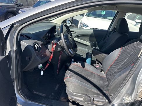 Used 2014 MAZDA MAZDA2 Touring image 15