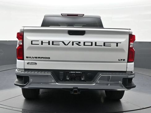 Used 2022 Chevrolet Silverado 1500 LTZ RWD image 4