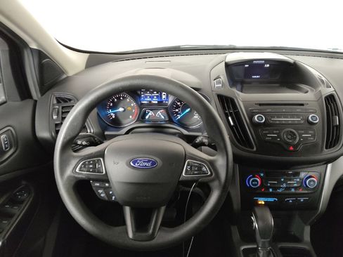 Used 2018 Ford Escape SE w/ Ford Safe & Smart Package FWD image 22