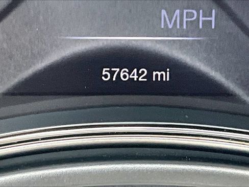 Used 2019 Jeep Grand Cherokee High Altitude AWD/4WD image 14