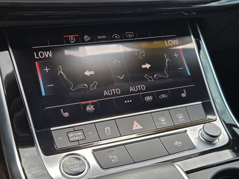 Used 2022 Audi Q7 3.0T Premium Plus AWD/4WD image 19