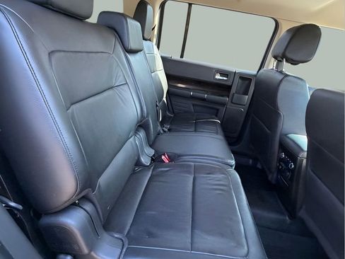 Used 2018 Ford Flex SEL w/ Equipment Group 202A FWD image 17
