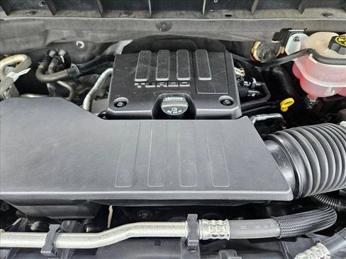 Used 2023 Chevrolet Silverado 1500 LT RWD image 21