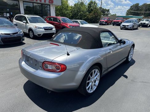 Used 2009 MAZDA MX-5 Miata Grand Touring image 5