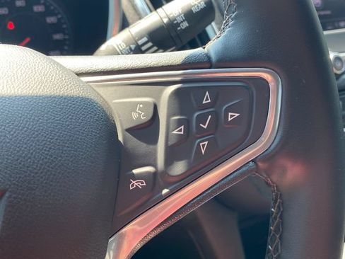 Used 2023 Chevrolet Equinox LT FWD image 30