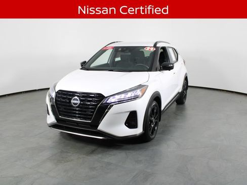 Certified 2024 Nissan Kicks SR FWD image 2