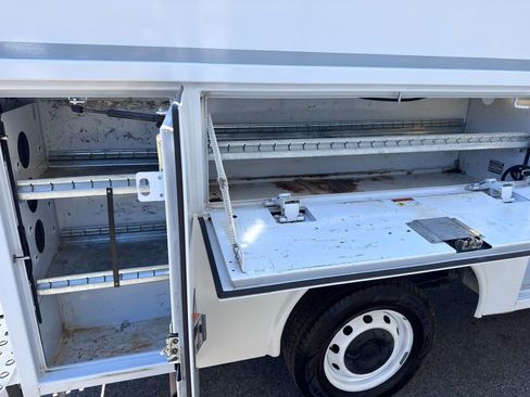 Used 2021 Ford Transit 350 w/ Interior Upgrade Package RWD image 34
