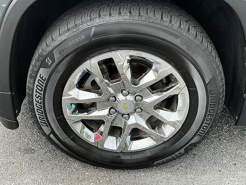 Used 2018 Chevrolet Traverse LT FWD image 7
