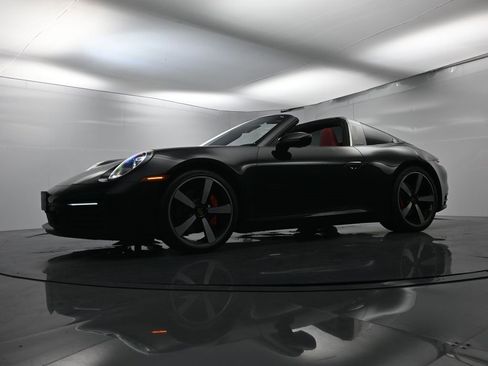 Used 2022 Porsche 911 Targa 4S image 49
