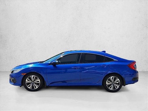 Used 2017 Honda Civic EX-T image 9