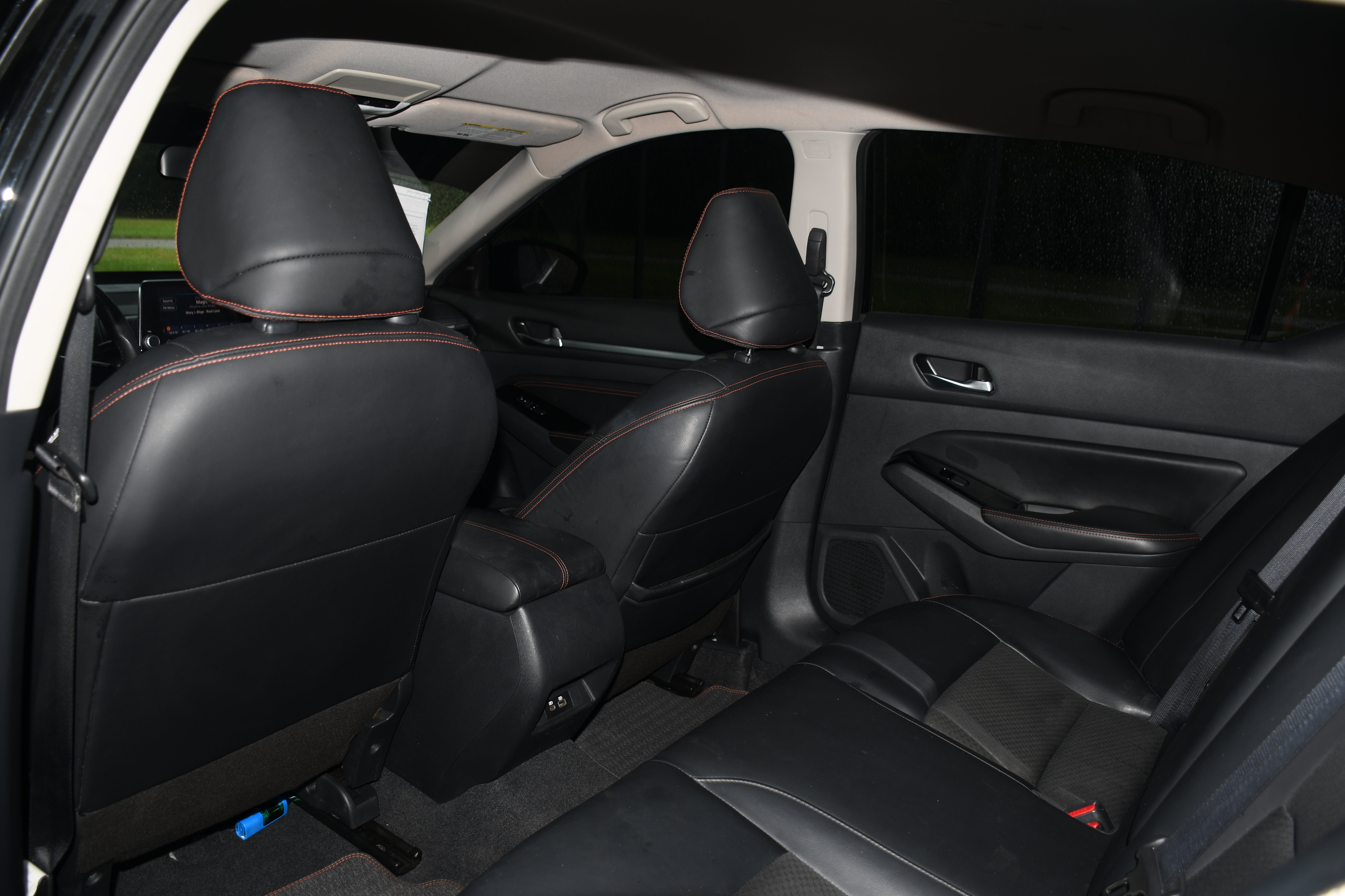 Used 2023 Nissan Altima 2.5 SR FWD image 14