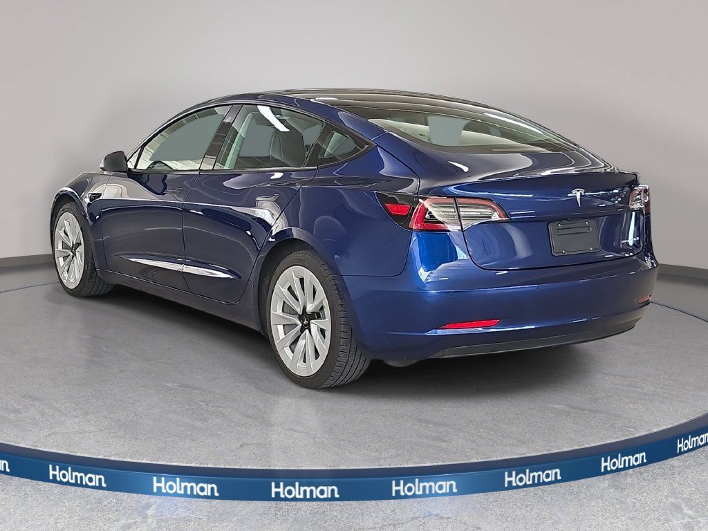 Used 2022 Tesla Model 3 Long Range AWD/4WD image 9