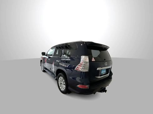 Used 2017 Lexus GX 460 Premium w/ Premium Package AWD/4WD image 6