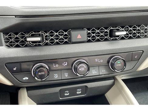 Certified 2023 Honda Accord EX image 27